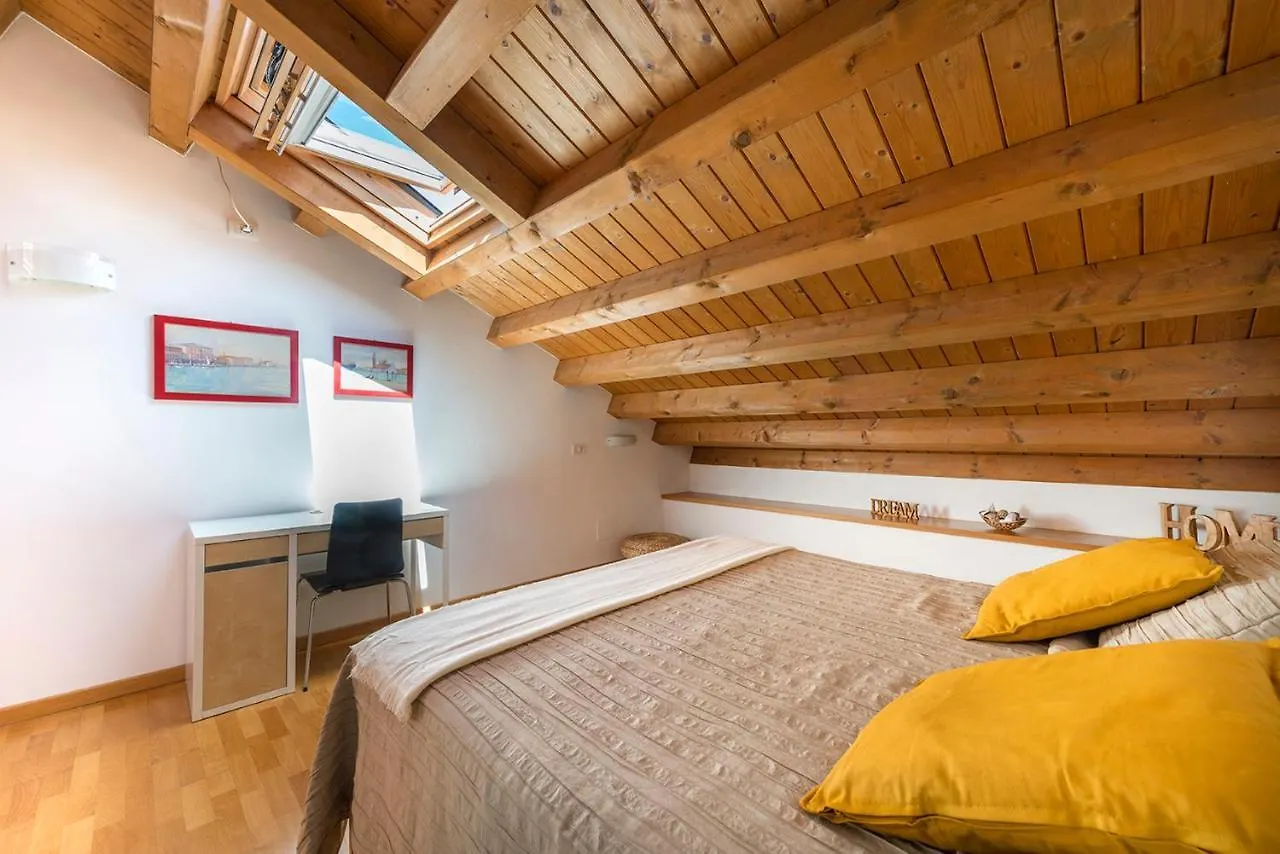 Appartement Duplex2 At The Entrance Of Venice, Cozy And Relax Italie
